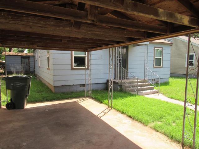 House for sale in Pauls Valley, Oklahoma