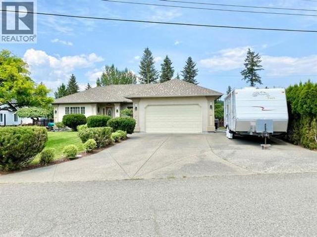 House for sale in Barriere, British Columbia