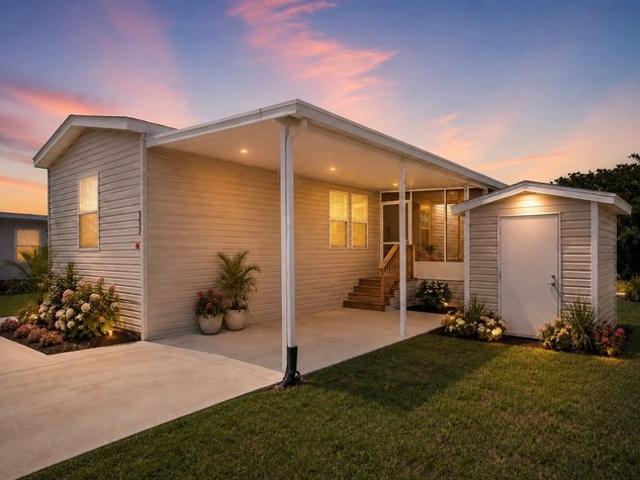 House for sale in Ellenton, Florida