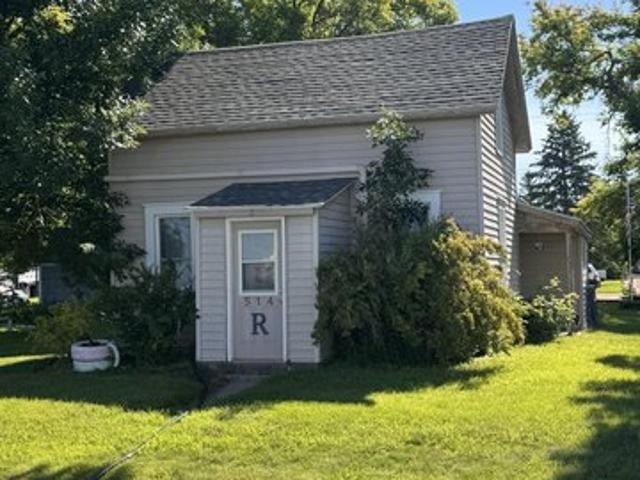 House for sale in Thompson, North Dakota