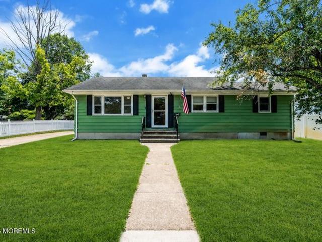 House for sale in Lakehurst, New Jersey