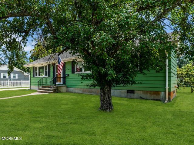 House for sale in Lakehurst, New Jersey