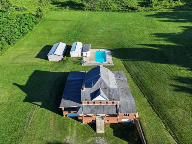 House for sale in Natrona Heights, Pennsylvania