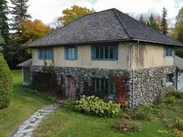 House for sale in Thetford Mines, Chaudière-Appalaches