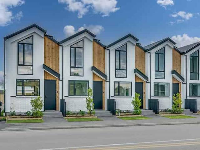 House for rent in Chaslands, Canterbury