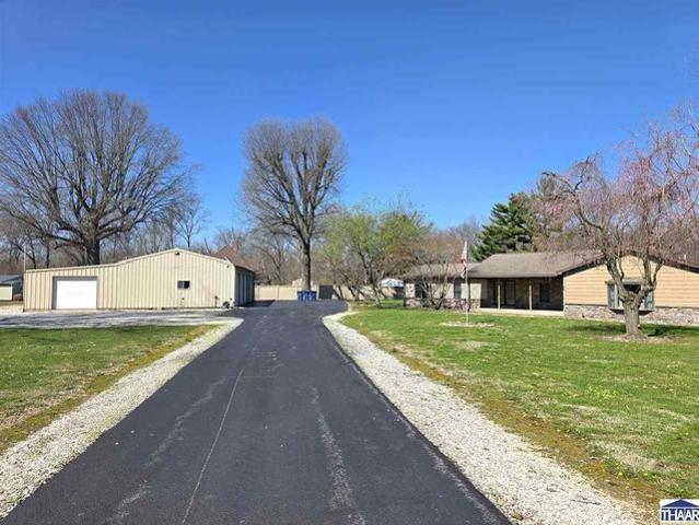 House for sale in Farmersburg, Indiana