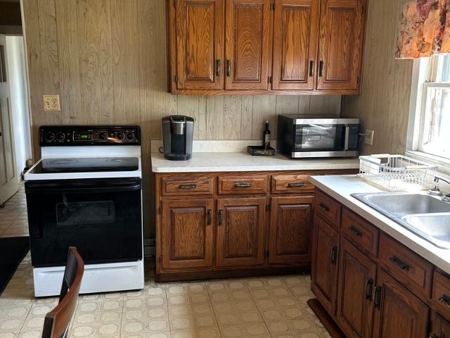 House for sale in Joliet, Illinois