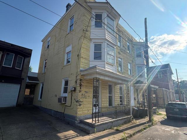 House for sale in Shamokin, Pennsylvania