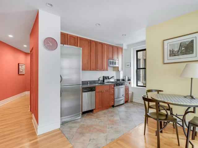 Condo for sale in Arverne, New York