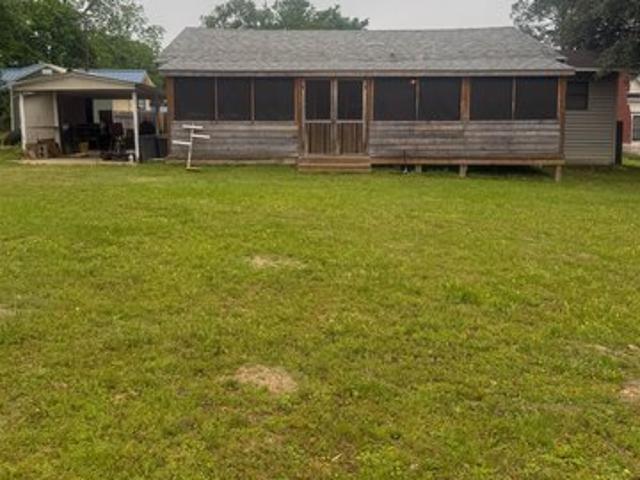 House for sale in Gilchrist, Texas