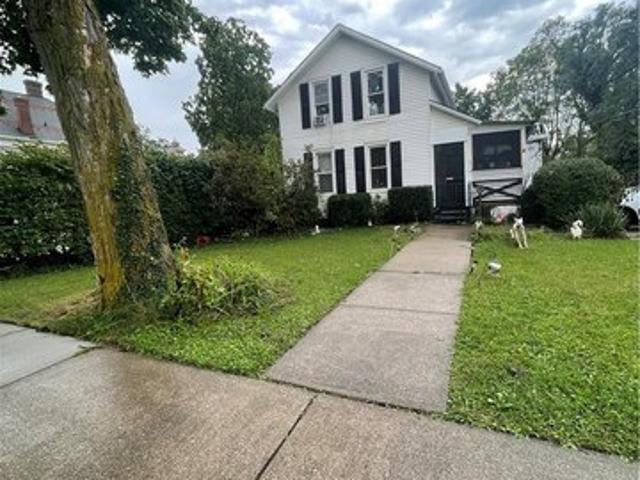 House for sale in Medina, Ohio