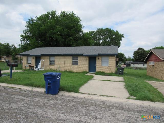 House for sale in Briggs, Texas