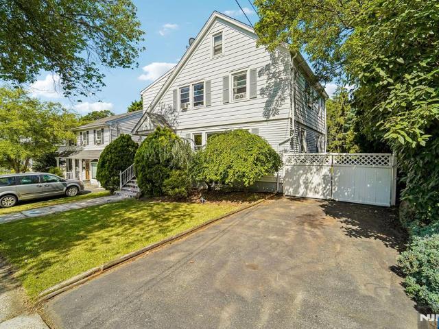 House for sale in Boonton, New Jersey