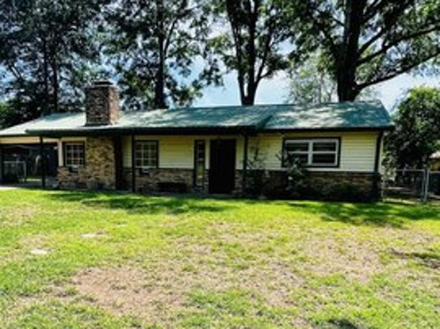 House for sale in Marion, Texas