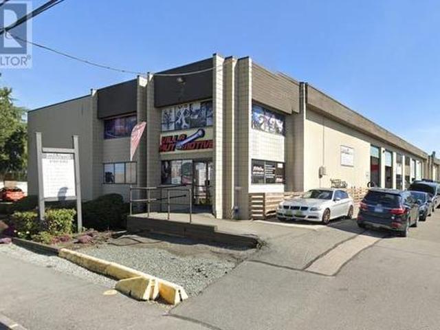 Commercial for rent in Burnaby