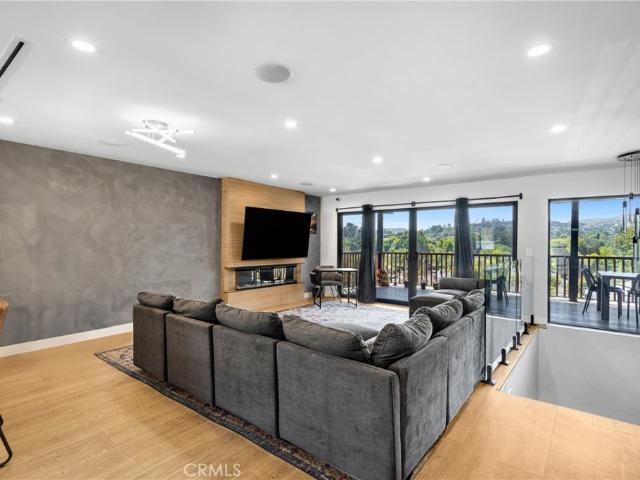 Property for rent in Woodland Hills-Warner Center Neighborhood Council District, Canoga Park
