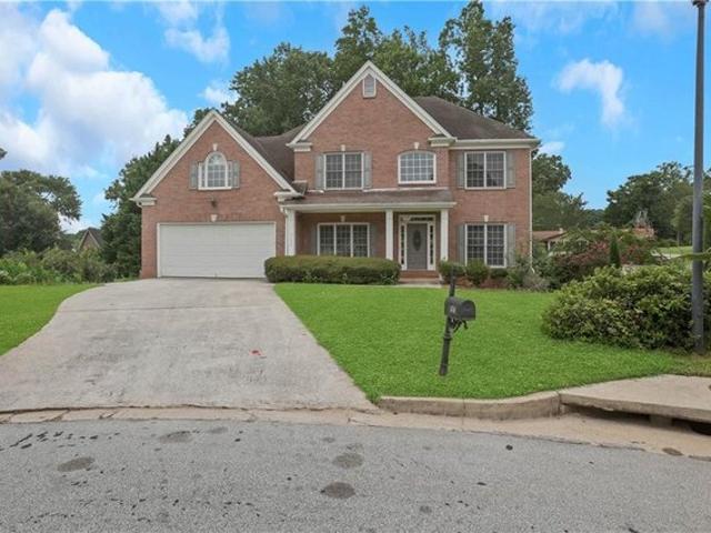 House for sale in Lilburn, Georgia