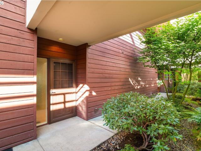 Condo for sale in Oregonia
