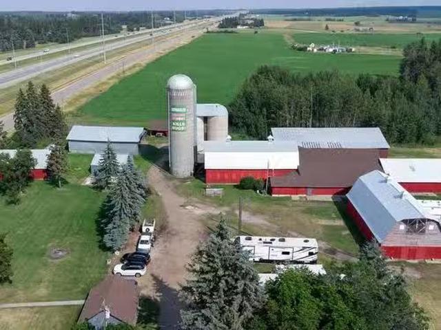 House for sale in Strathcona County, Alberta