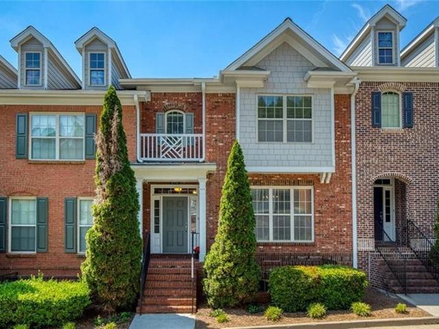 Townhouse for sale in Johns Creek, Georgia