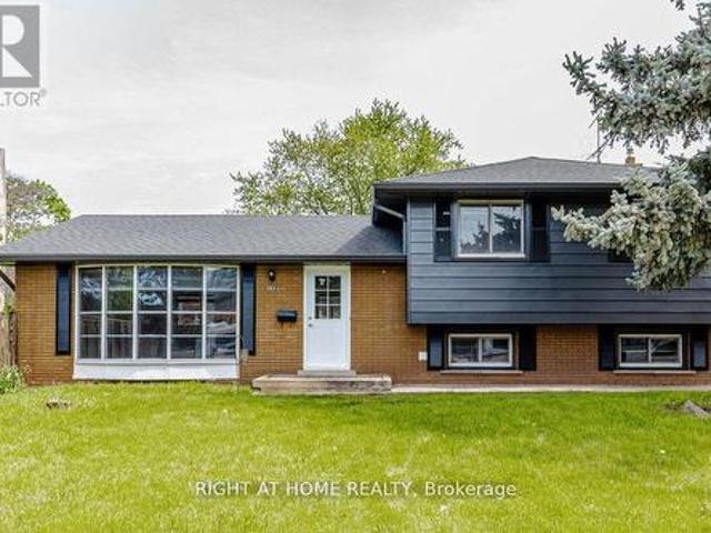 House for sale in Burlington, Ontario