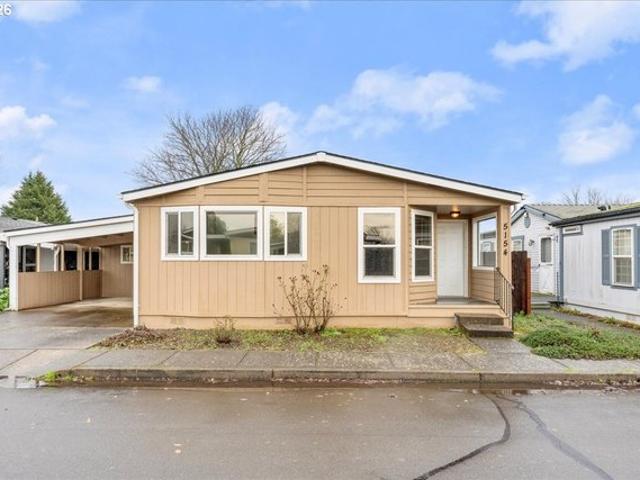 House for sale in Oregonia