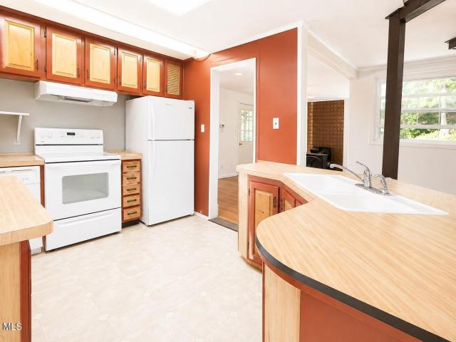 House for sale in Chestertown, New York