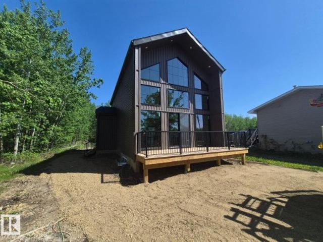 House for sale in Collingwood Cove, Alberta
