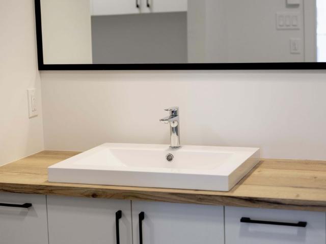 Room for rent in Sherbrooke