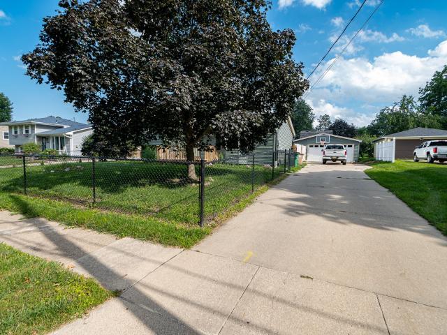 House for sale in Pleasant Hill