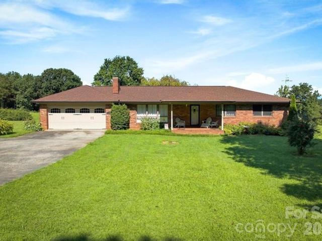 House for sale in Morganton, Burke County
