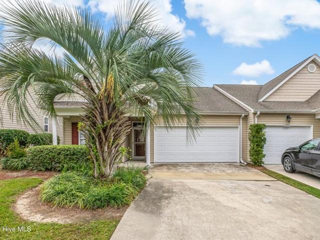 Townhouse for sale in Southport, North Carolina