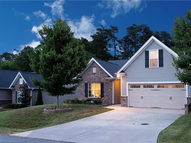 Townhouse for sale in Clemmons, Forsyth County