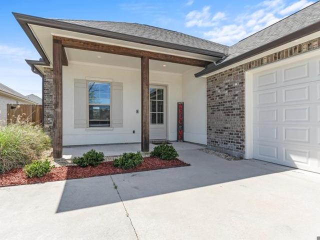 House for sale in Darrow, Louisiana