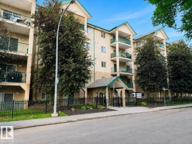 Condo for sale in Wedgewood, Alberta