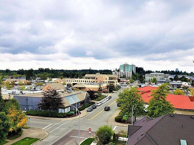 Condo for sale in Surrey, British Columbia