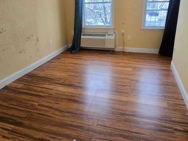 House for sale in Hudson, New Jersey