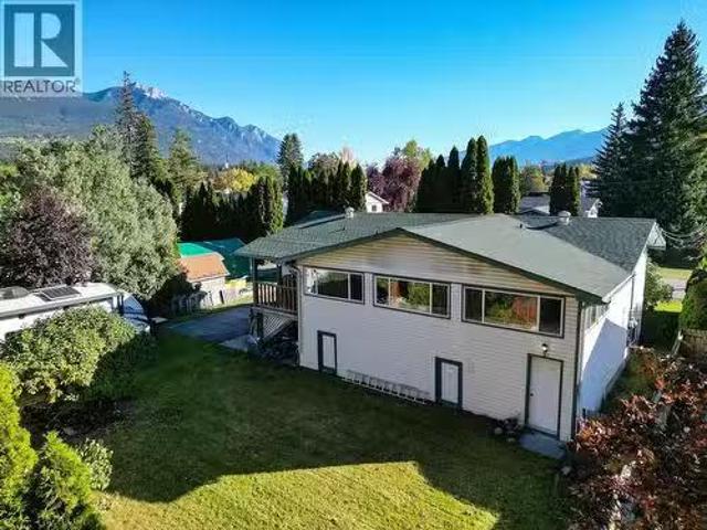 House for sale in Golden, British Columbia