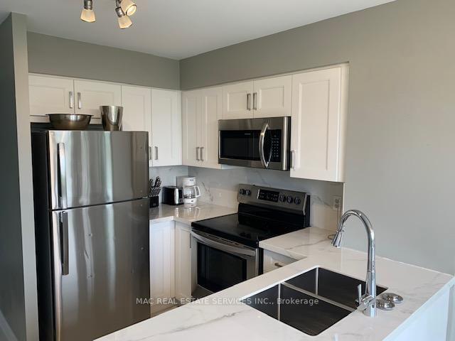 Condo for rent in York, Ontario