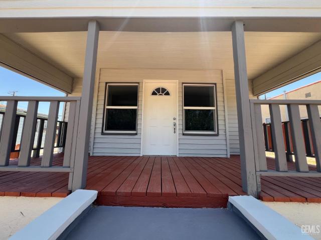 House for sale in Taft, California
