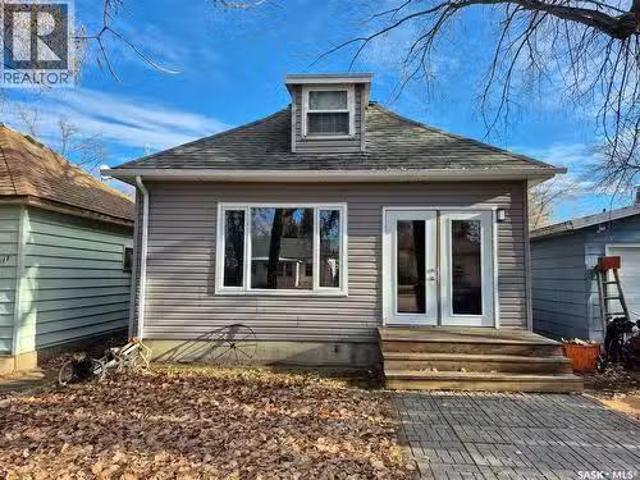 House for sale in Radville, Saskatchewan