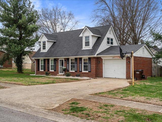 House for sale in Versailles, Kentucky