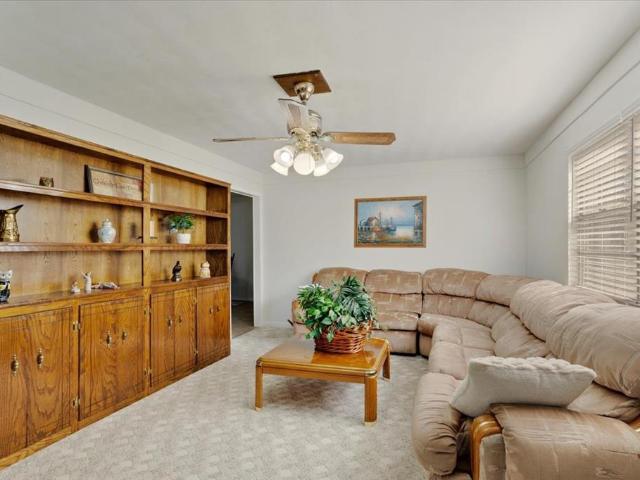 House for sale in Denison, Grayson County
