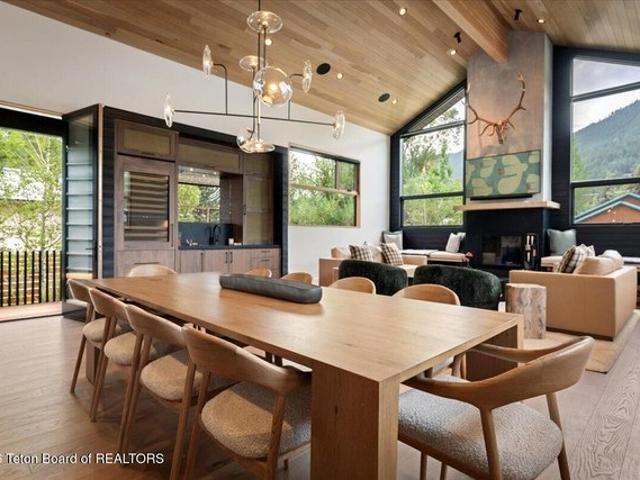 House for sale in Wyoming