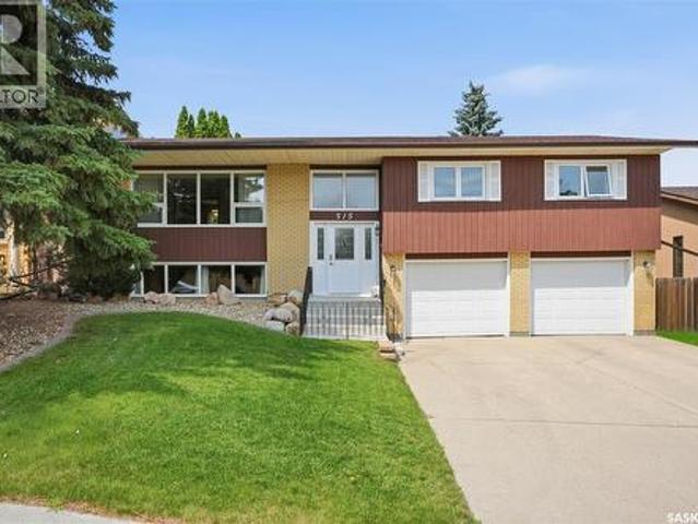 House for sale in Saskatoon, Saskatchewan