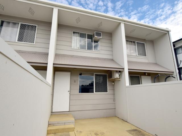 Apartment for rent in Gladstone Central, Gladstone