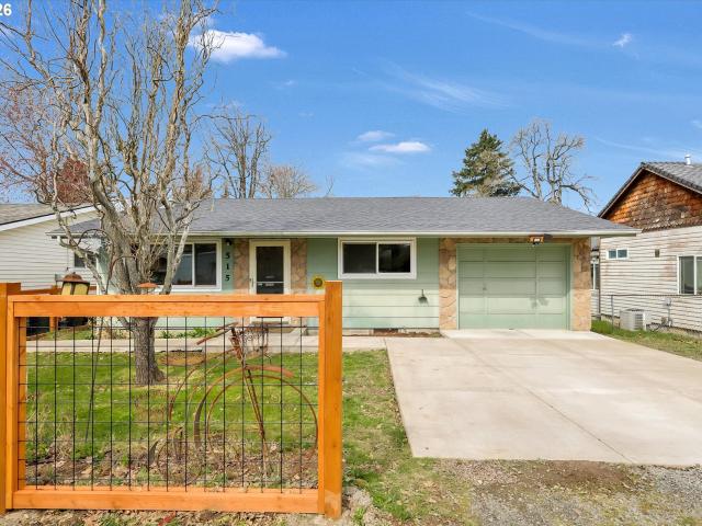 House for sale in Oregonia
