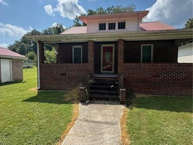 House for sale in Madison, West Virginia
