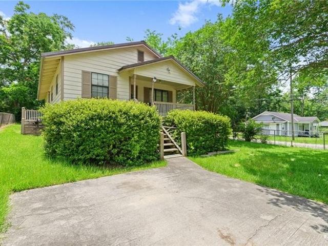 House for sale in Mobile County Commission District 1, Chickasaw