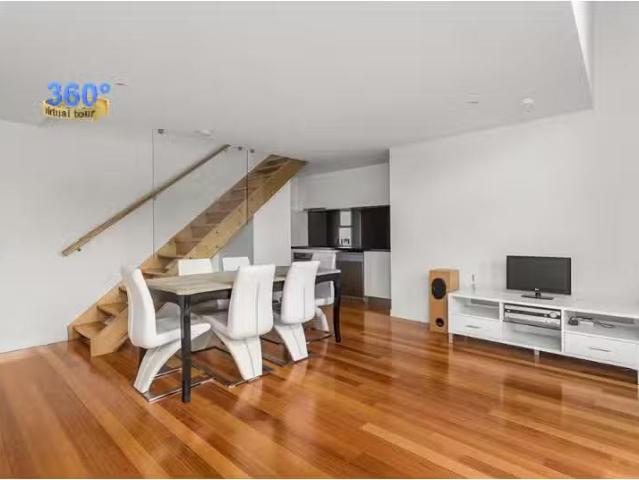 House for rent in Carlton